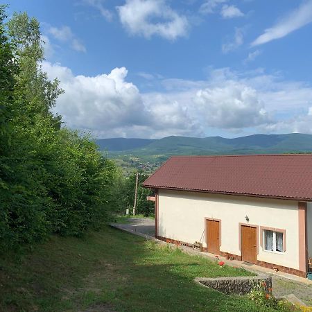 Садиба Краєвид Polyana  Esterno foto